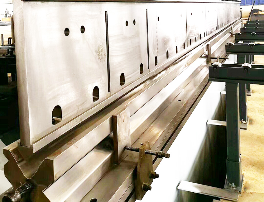 WE67K-1200T9000 CNC press brake